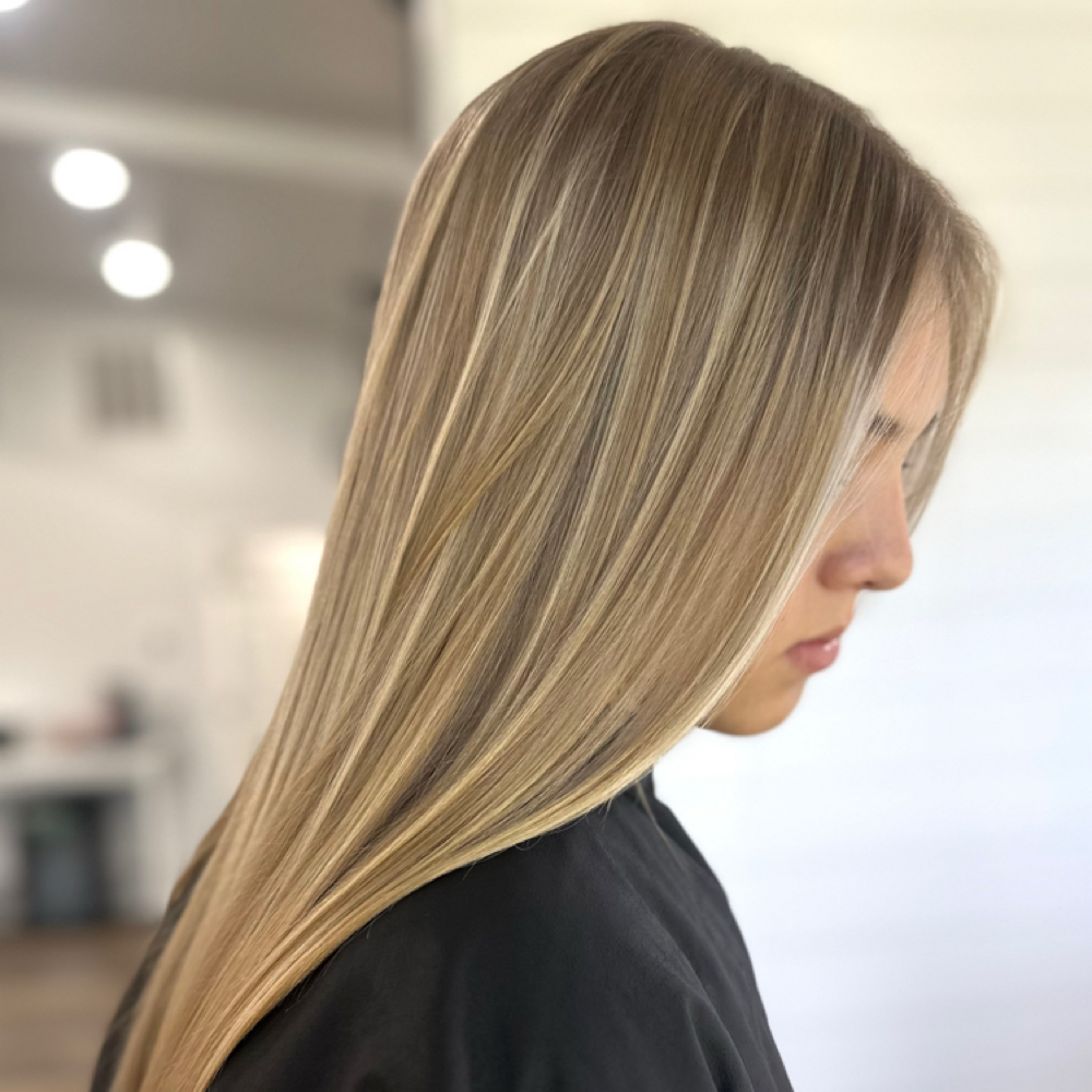 Premium Luxe Blonde Package at Lydia Wyatt in Carlsbad, NM