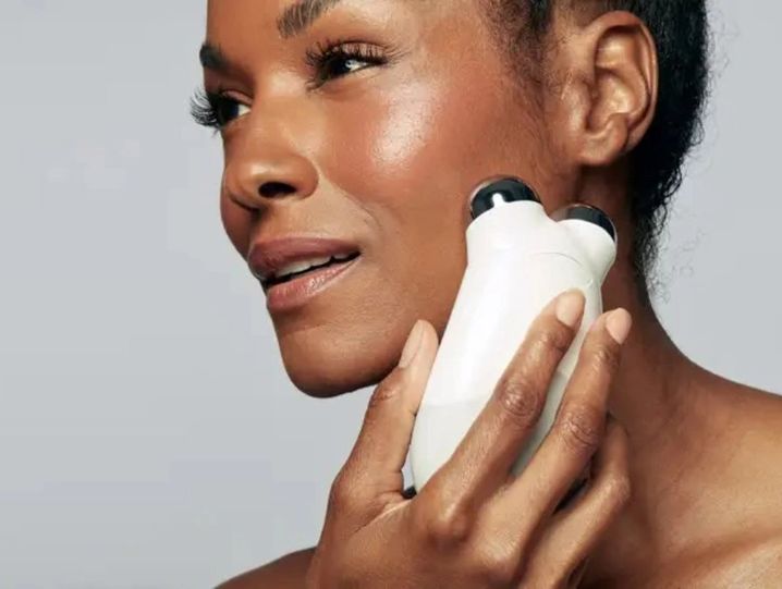 Radiance Lift & Sculpt Facial