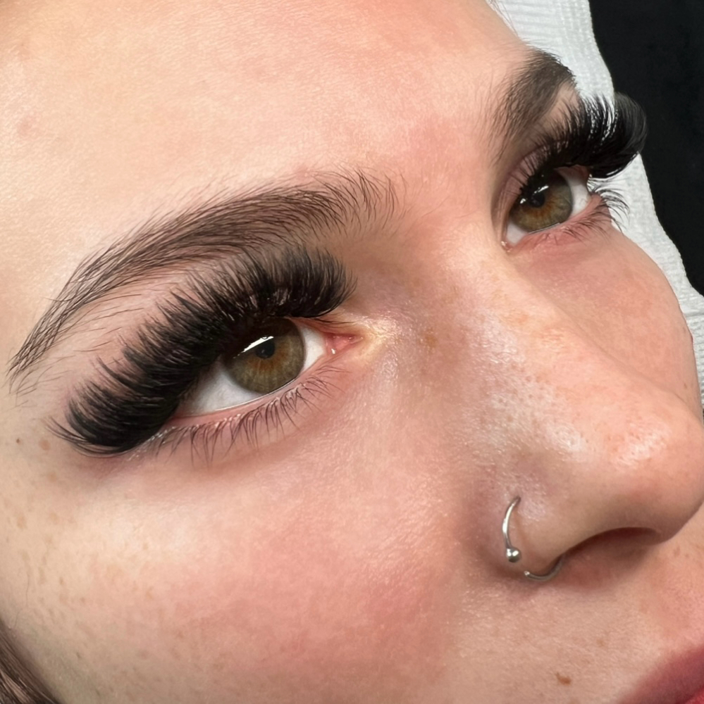 Volume Lash Extensions