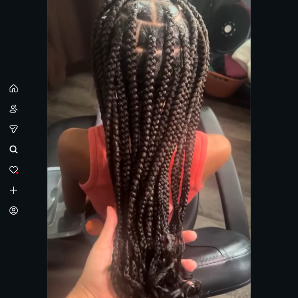 Medium Knotless at XO LUXE BEAUTY in West Columbia, SC