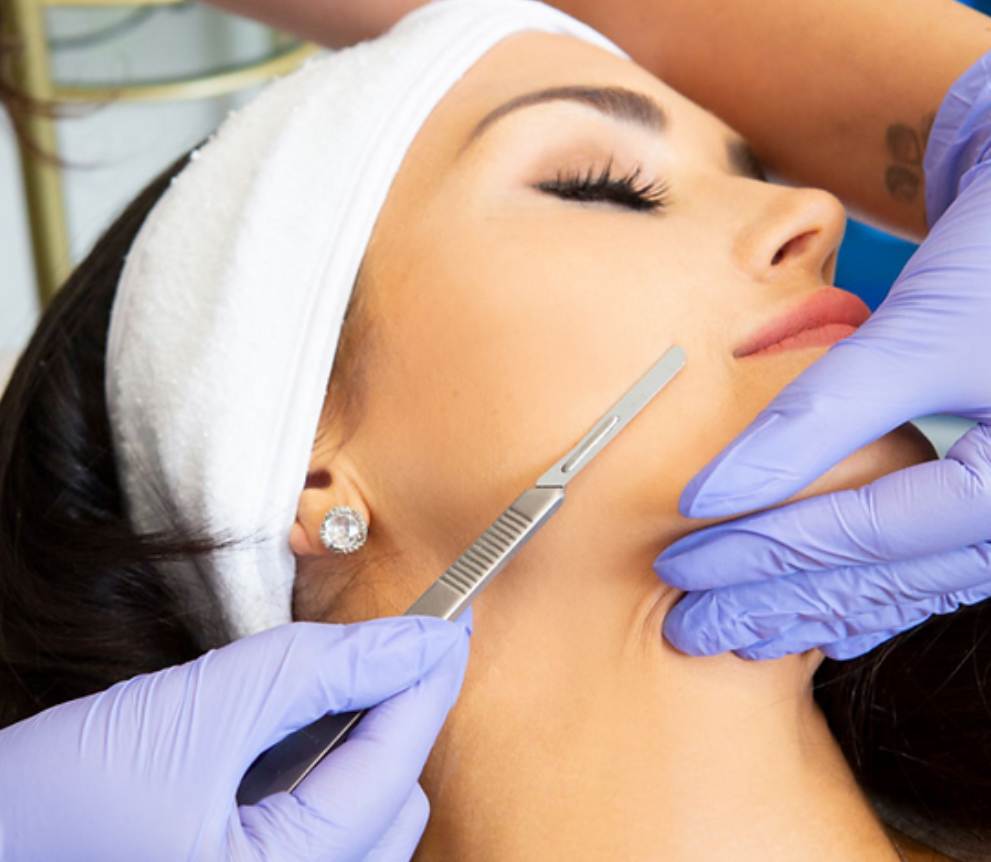 Dermaplaning Glow Facial- Facial