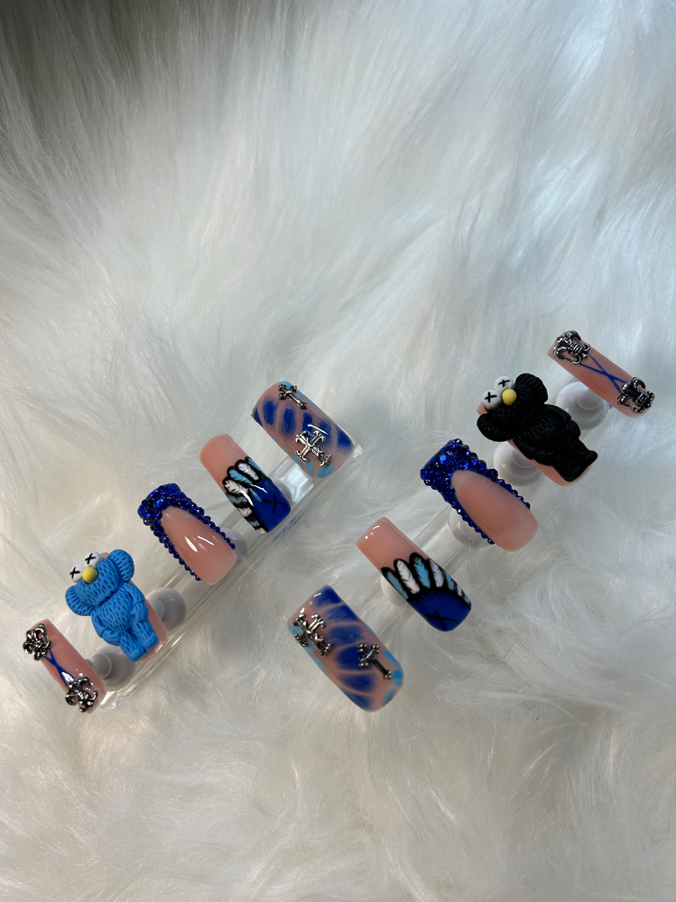 Custom Press Ons