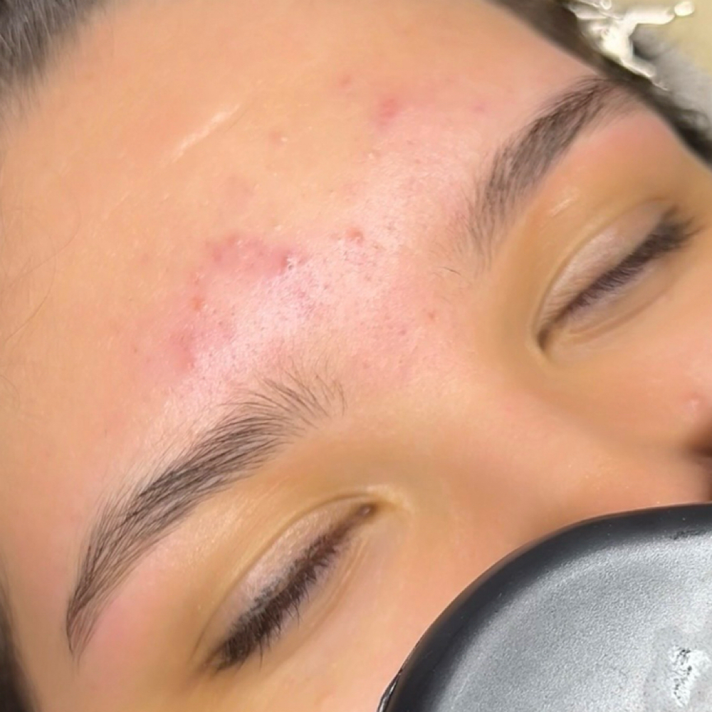 Brow Wax at Glow With Diana in San Bernadino, CA