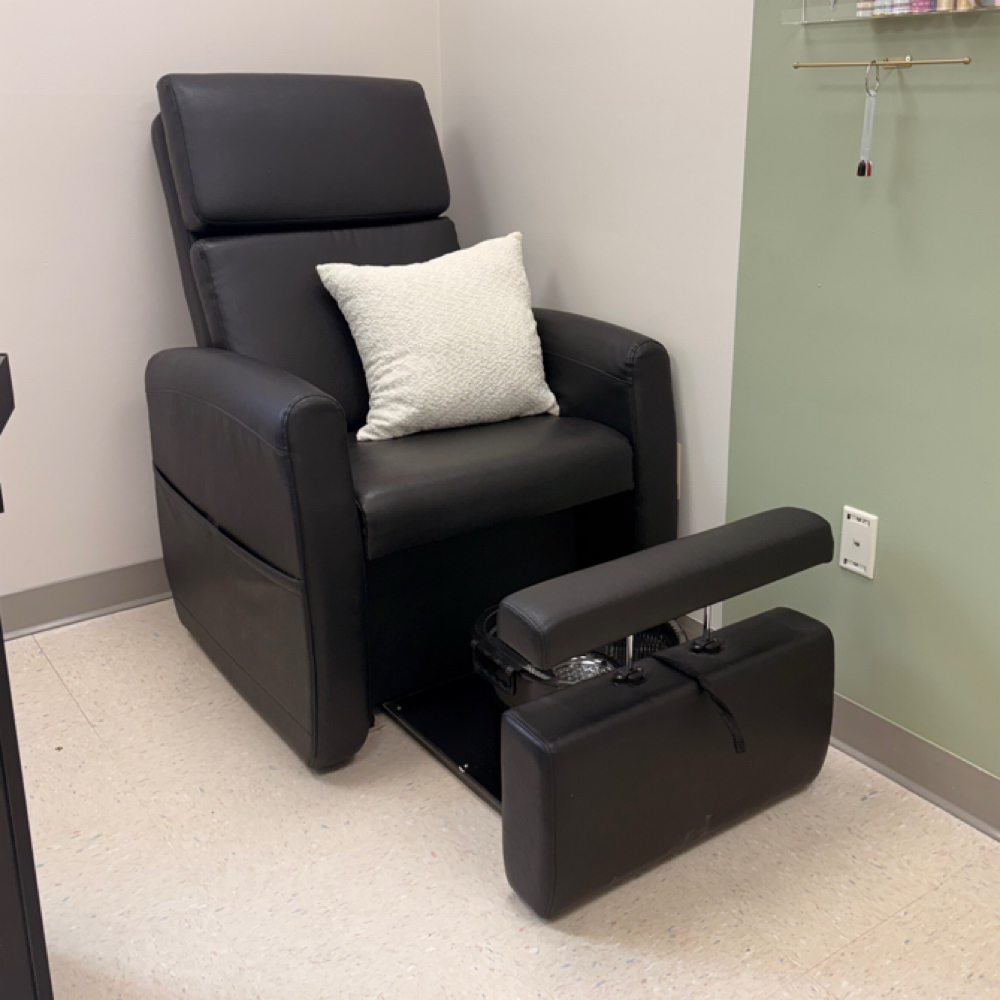 Classic Pedicure at KC Nails + Links in Sanford, ME