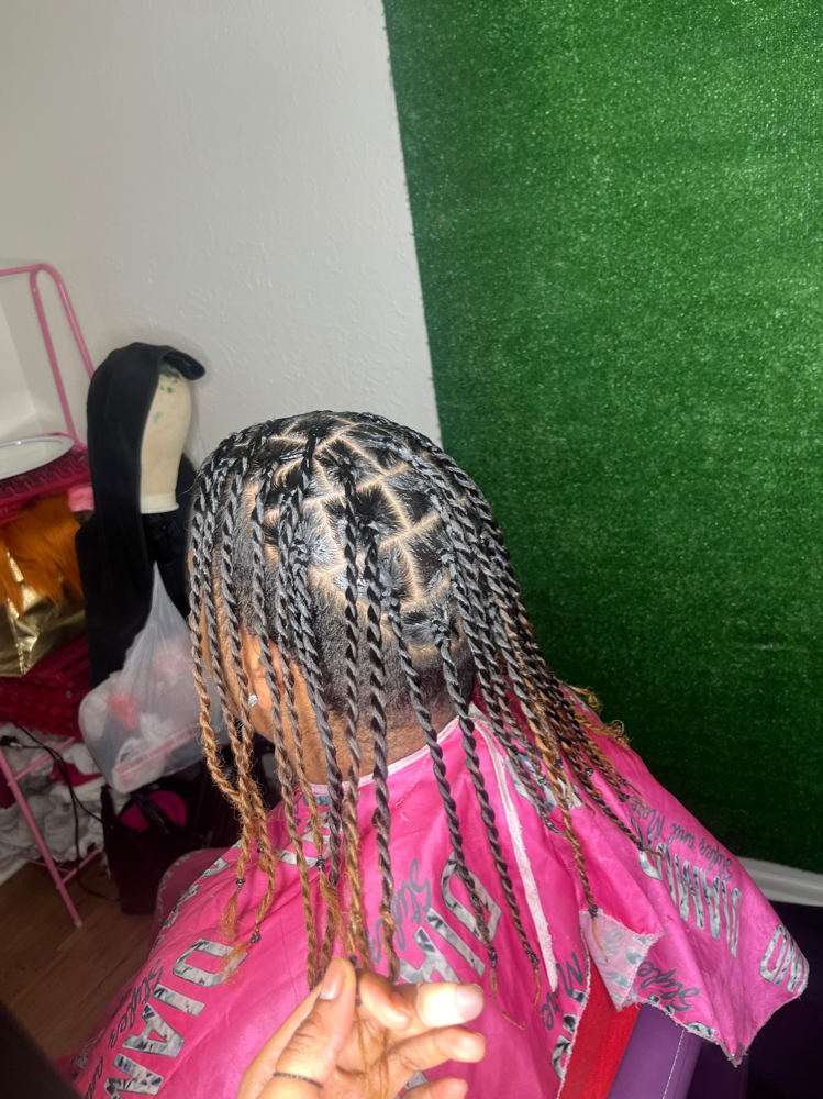 Two strand twist