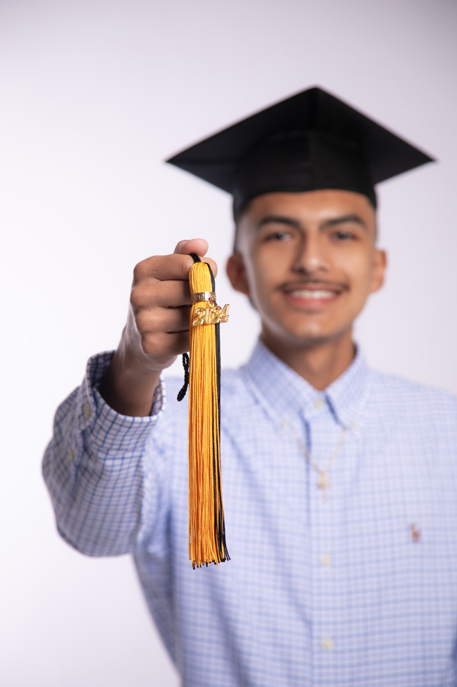 Graduation portraits in studio Full