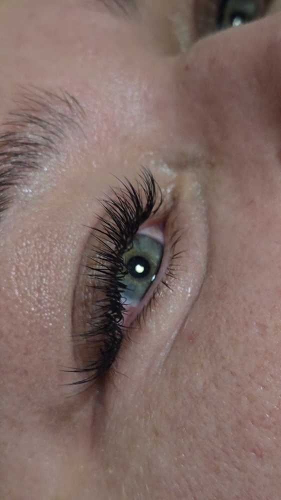 Full Set Hybrid Lashes