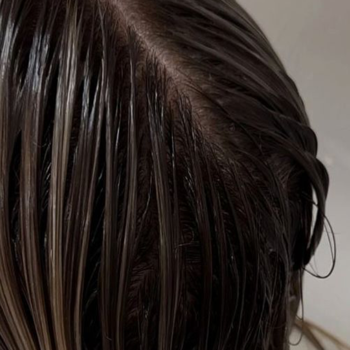 Root smudge at Emma Does My Hair in Valparaiso, IN