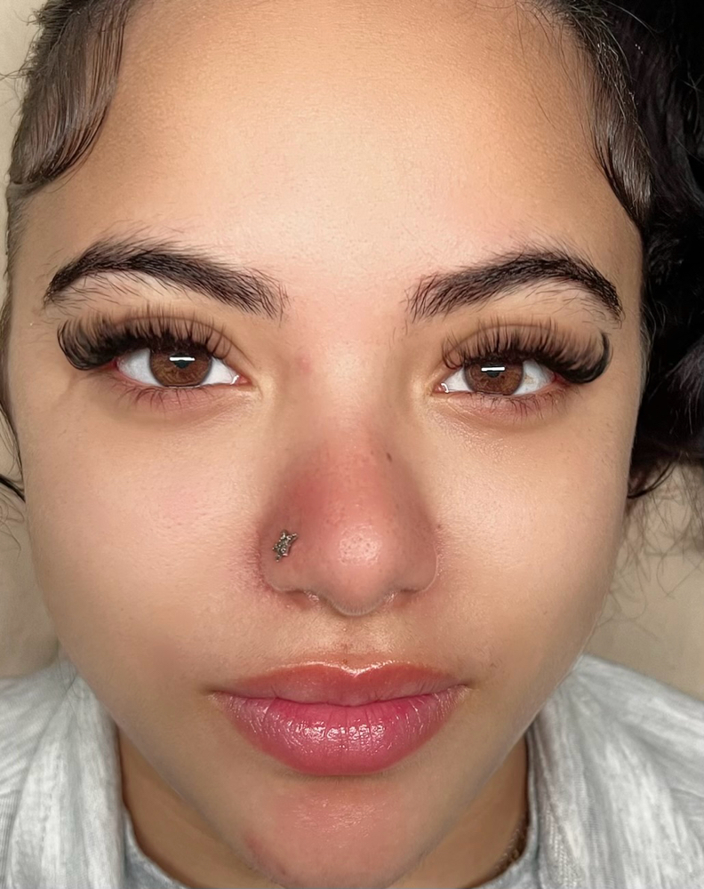 Volume Lash Extensions