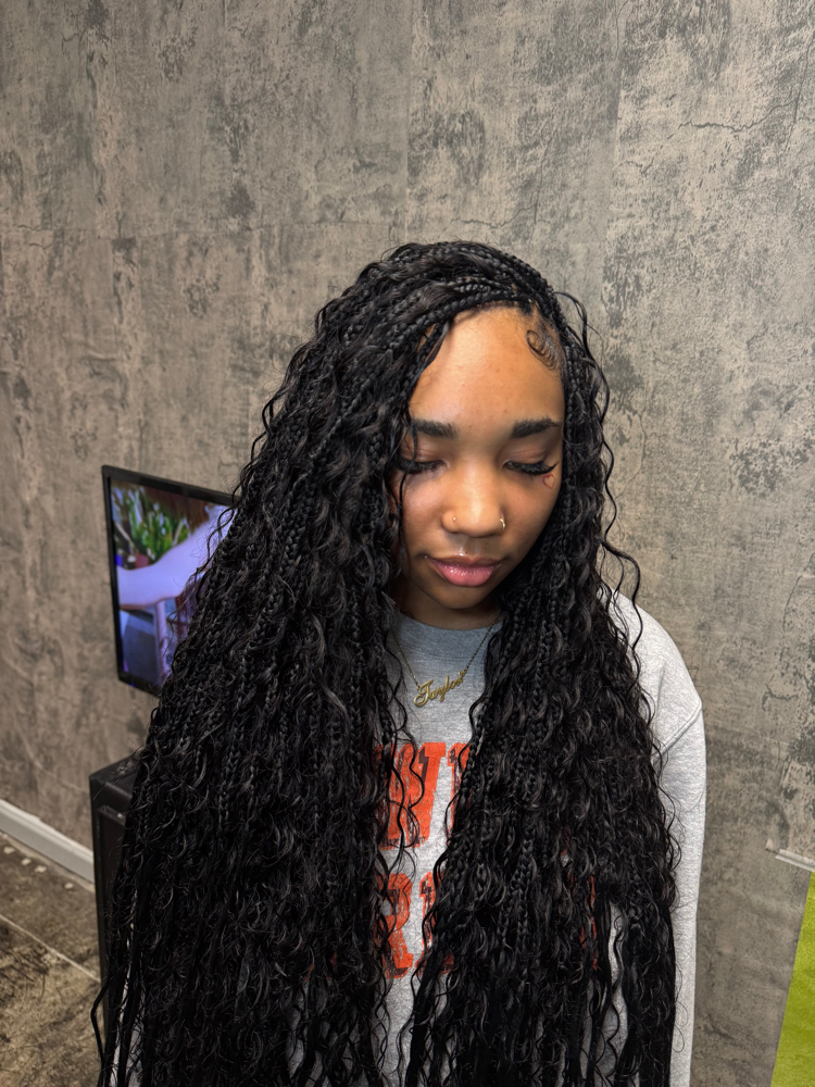 Boho / Regular Knotless at yesidohair in Toledo, OH