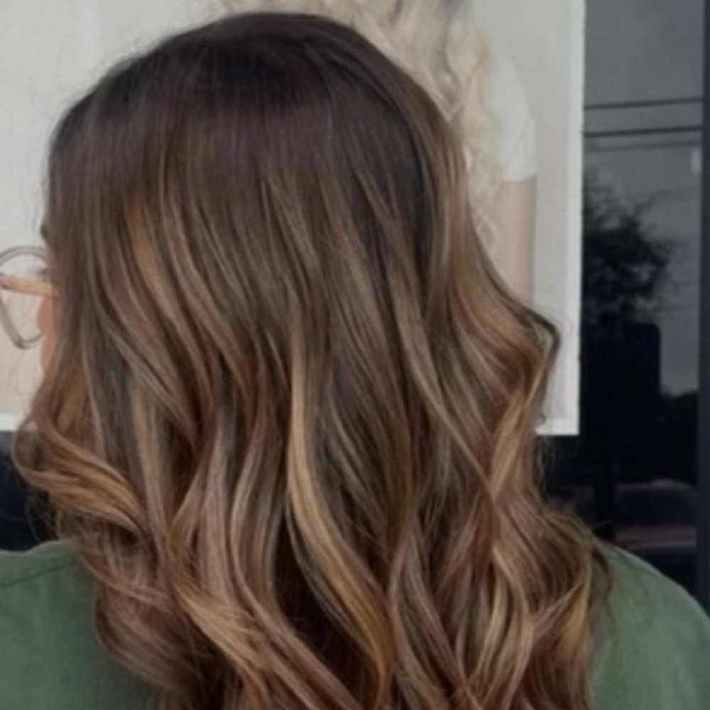 Touch Up Color Balance at Beauty Blowout Bar Salon in San Antonio, TX