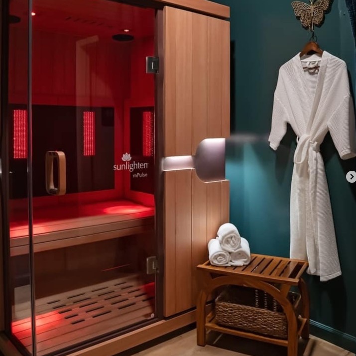Redlight Therapy /Sauna at Reflections Salon & Day Spa in Martinsville, VA