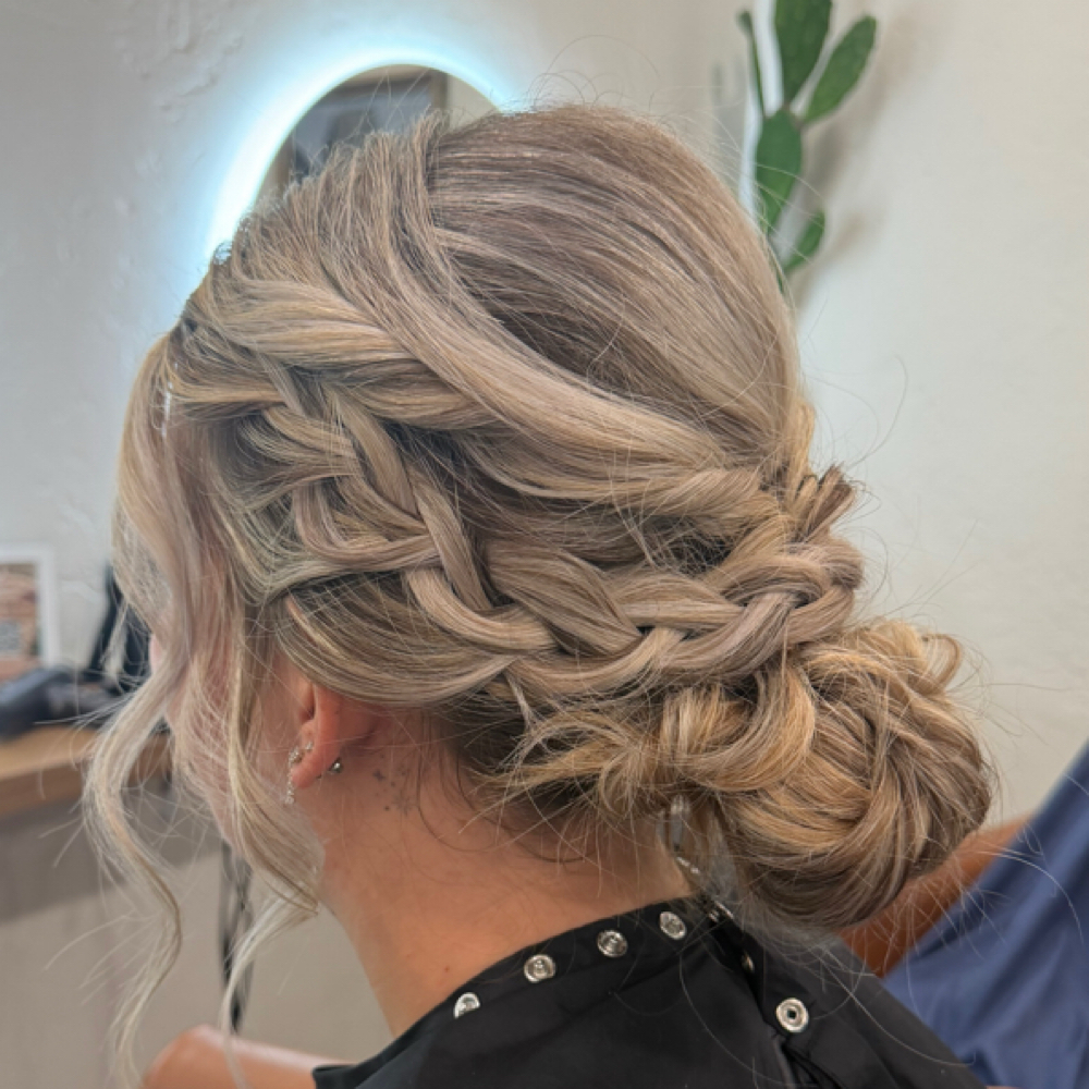 Styling Service -Brooklynn at EVLO Salon Suites in Nampa, ID