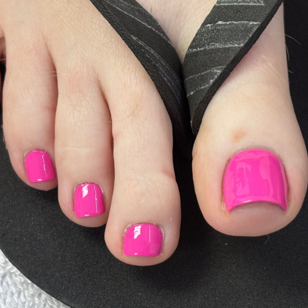 Acrylic ( All Toes ) at The Nail Vault in Williamsburg, VA