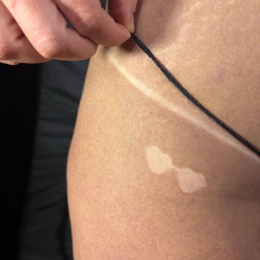 HydraGlow Tan at Neon Glow Moblie Spray Tanning in Stanford, KY