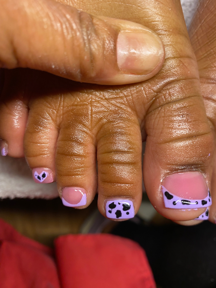 Children’s Pedicure at Bee U Creations by Lisa in Warren, OH