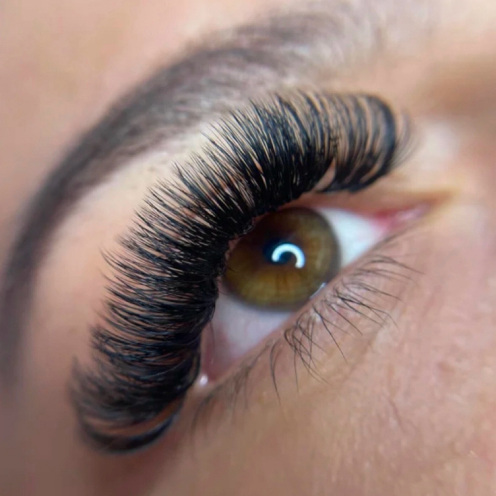 Grand Opening Signature Lash Set at Bend Esthetics in Bend, OR