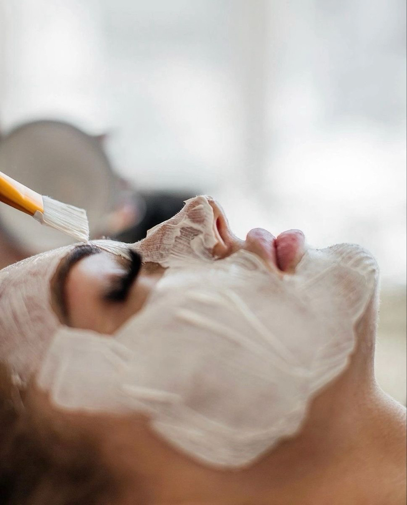 Golden Honey Spring Facial