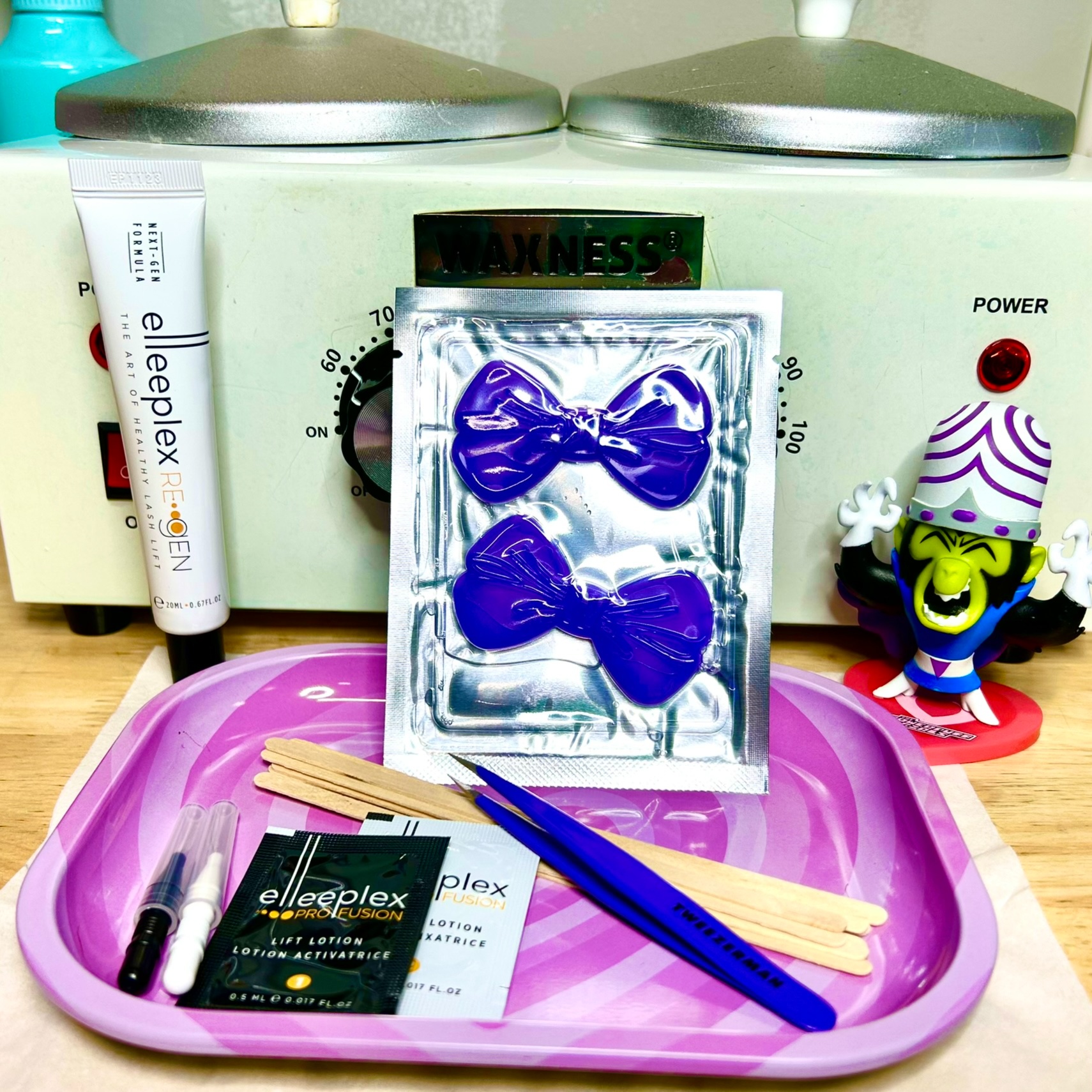 Brow Lamination and Tint at marzstars brow bar in Plainville, CT