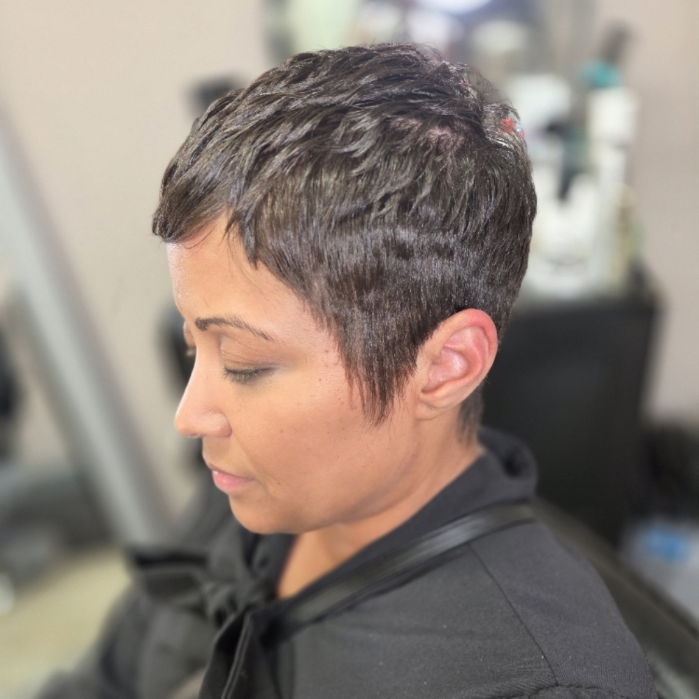 Haircut at Nicholle Brace in Bowie, MD