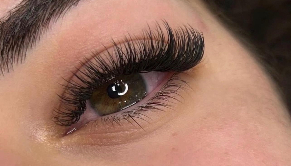 Lash Extension/ Body Massage