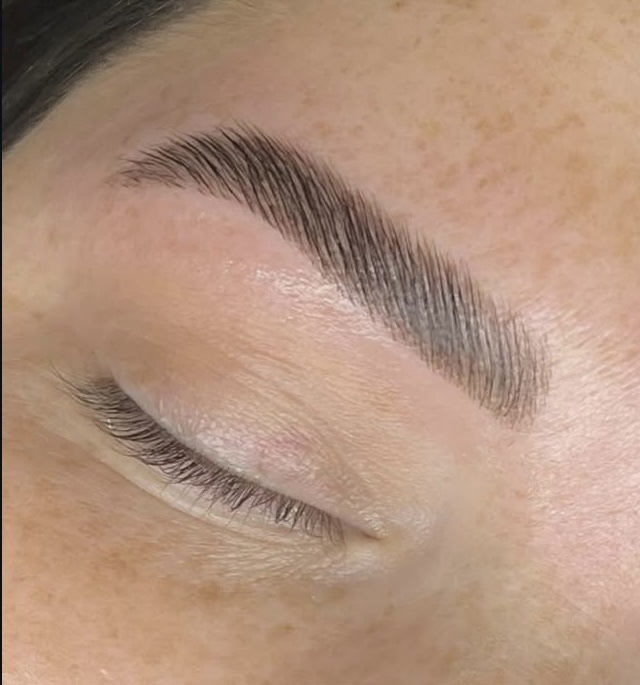 Brow Lamination And Tint