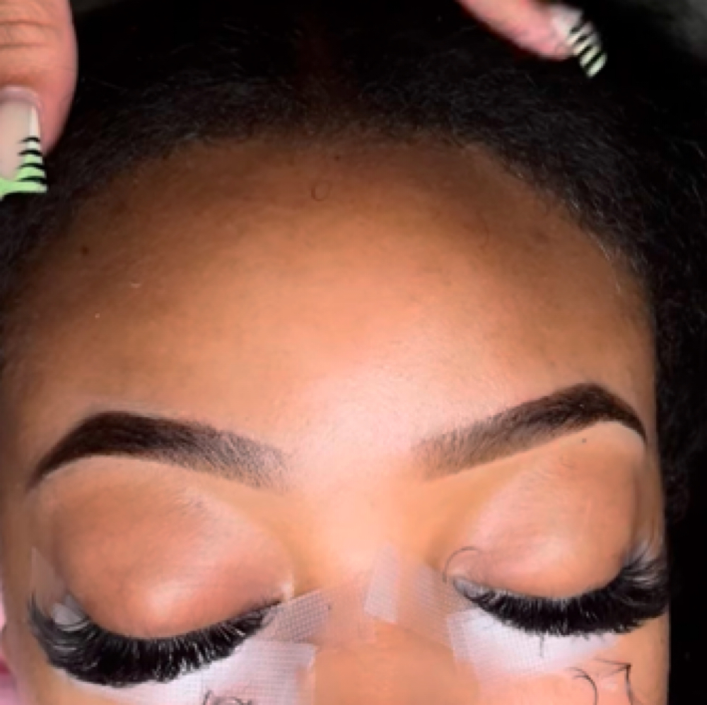 Brow Tint & Shaping at gigiminxz in Kansas City, MO