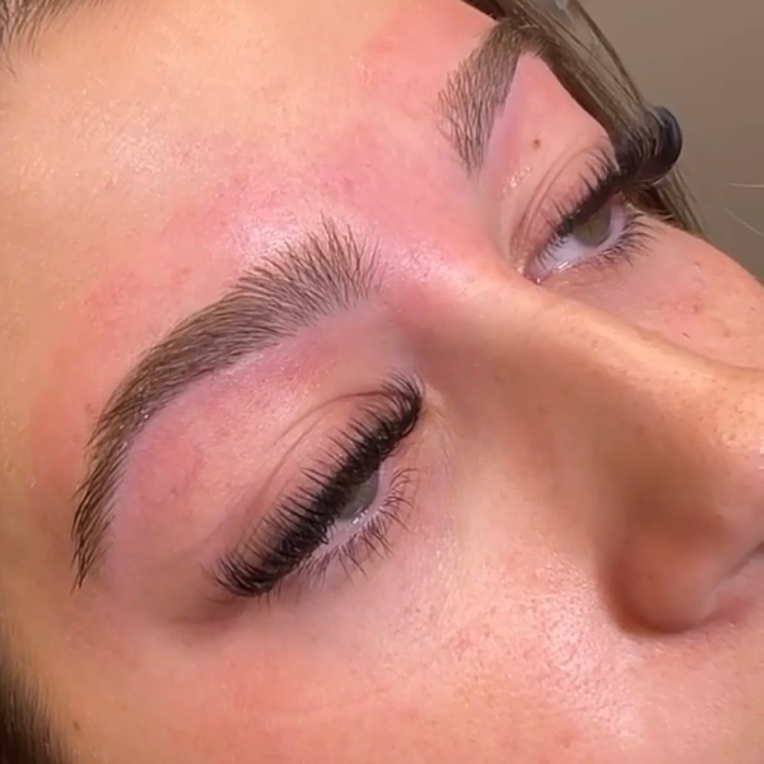 Brow Shape & Wax