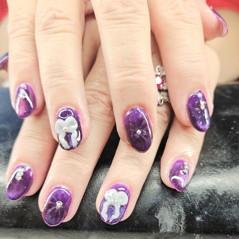 Nail Extensions Refill at Karen Garcia/ traviesas nails in Carson City Nevada, NV
