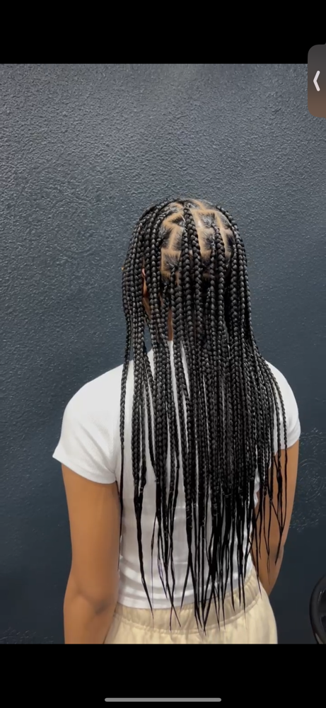 LUX Medium Knotless Braids
