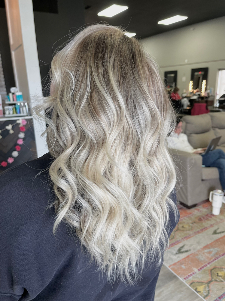 toner refresh at hair by kaylee in Owensboro, KY