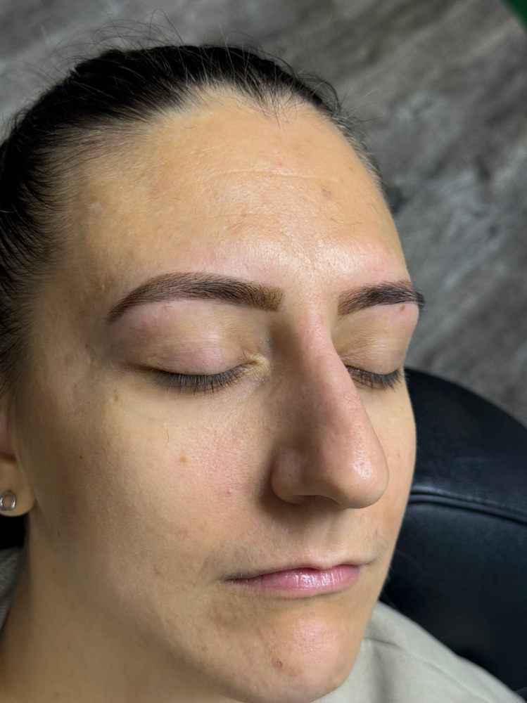 Eyebrow Tint