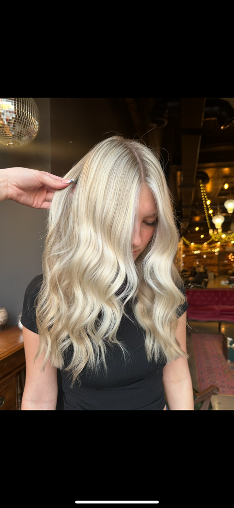 Custom Partial Blonding
