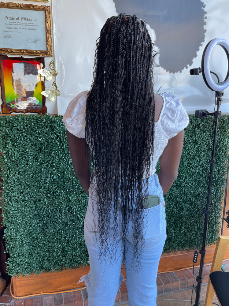 Knotless Medium Boho Braids