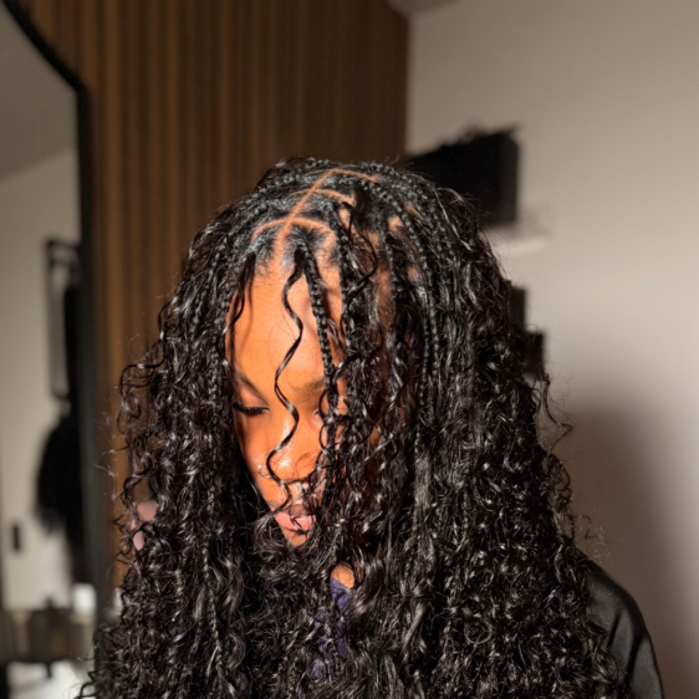 Miracle Knots Knotless Braids at Ramush Beauty in Meridian, ID
