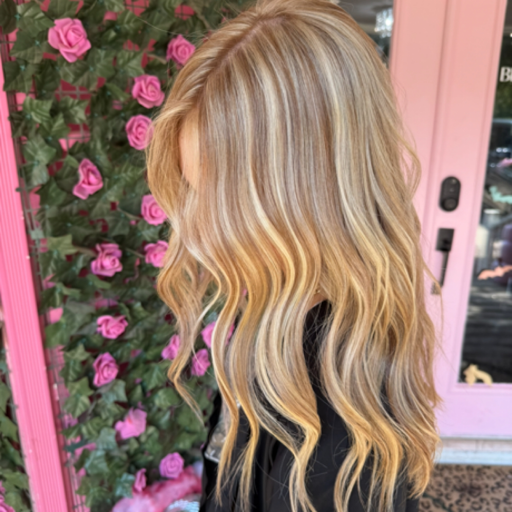 Heavy Full Highlight/Lowlight at Sincerely Sami in Richmond, TX