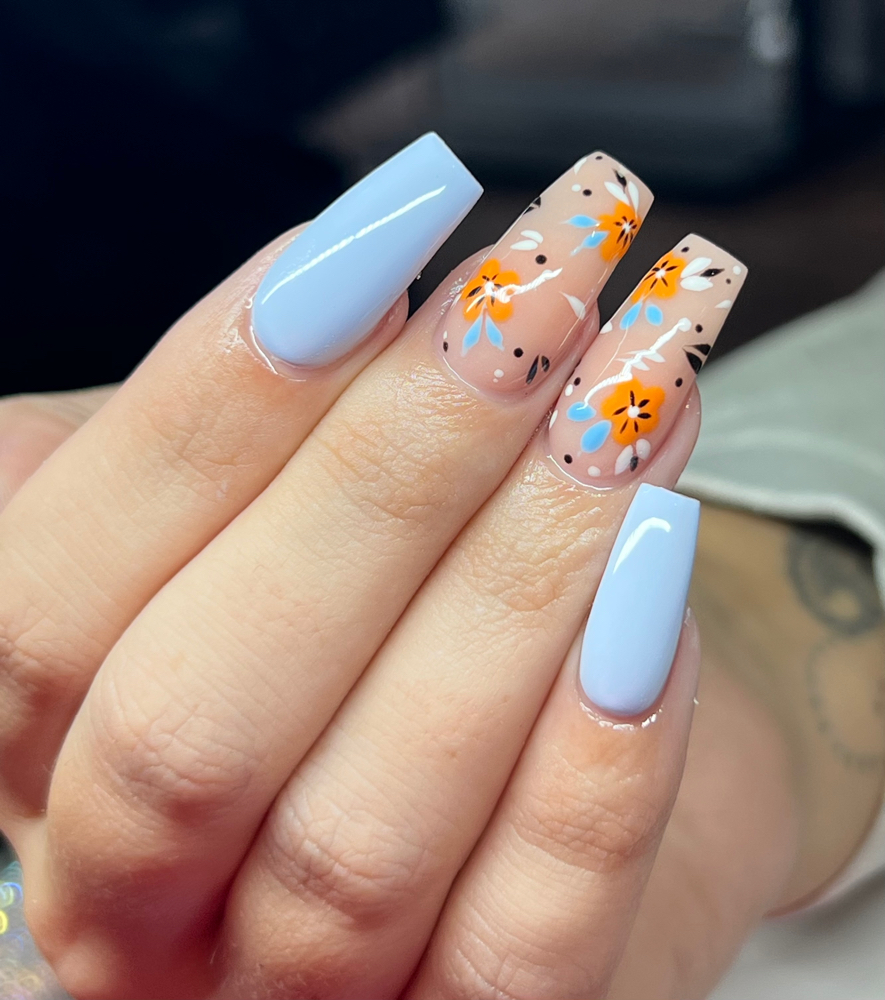 Acrylic Fill w/ Simple Art