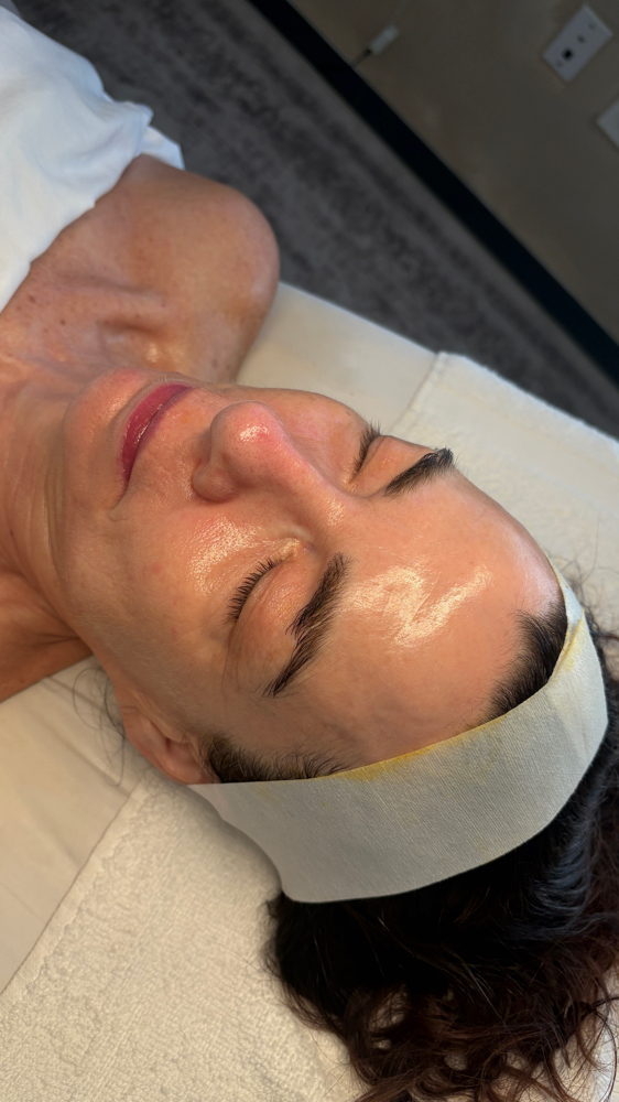 Aging Renewal Facial