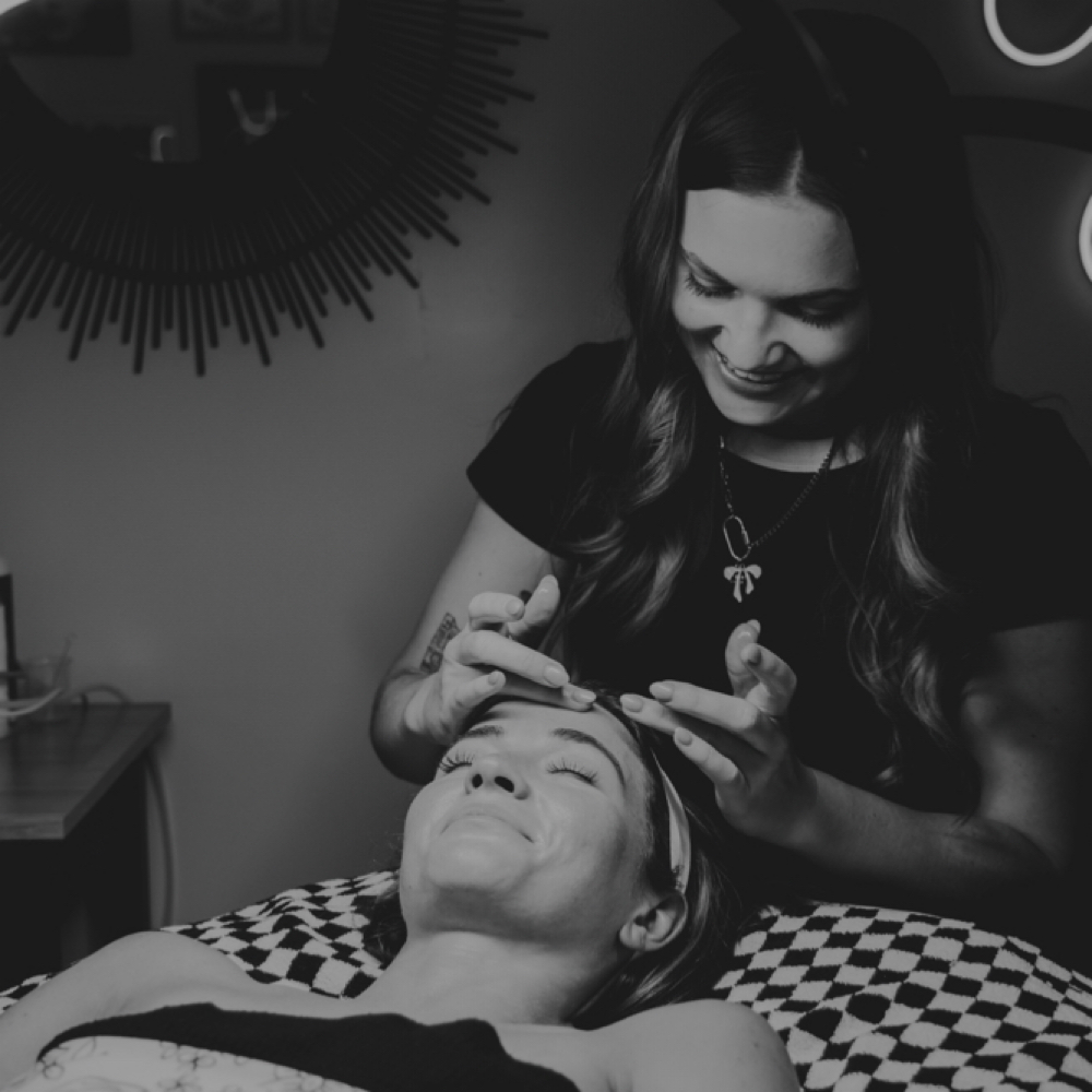 Luna Luxe Facial (60 Min) at Luna Esthetics in Leesburg, GA