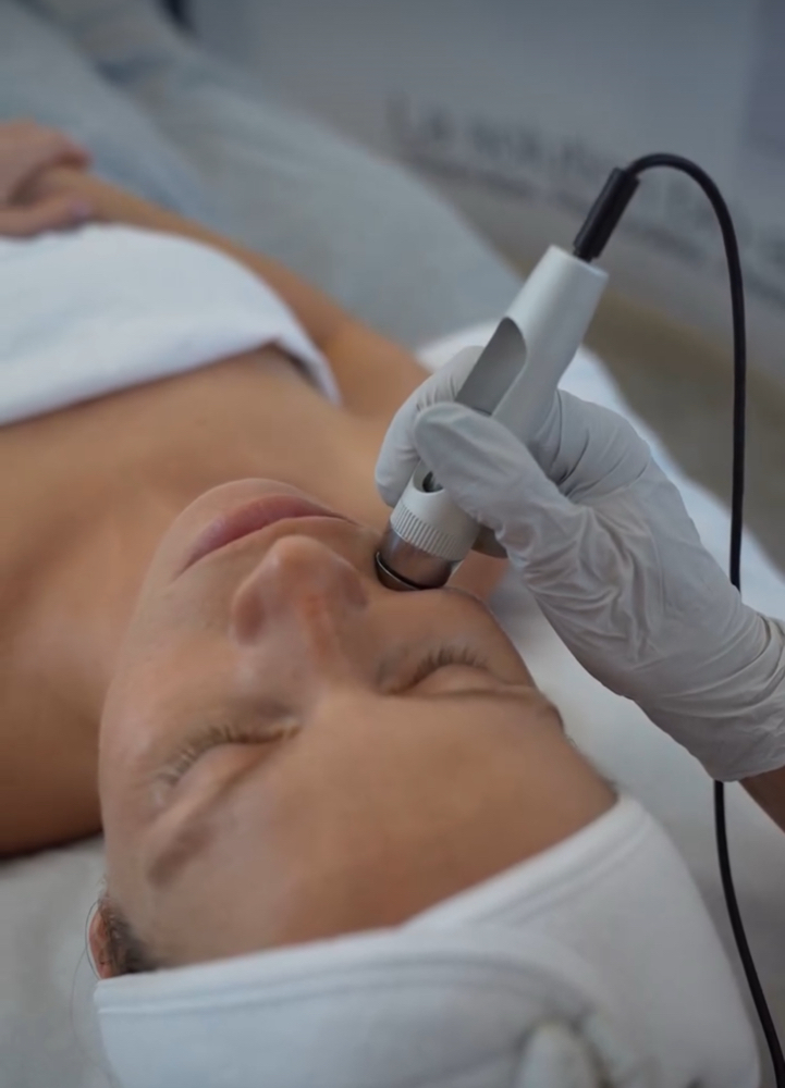 GLOW Dermotechnology Facial