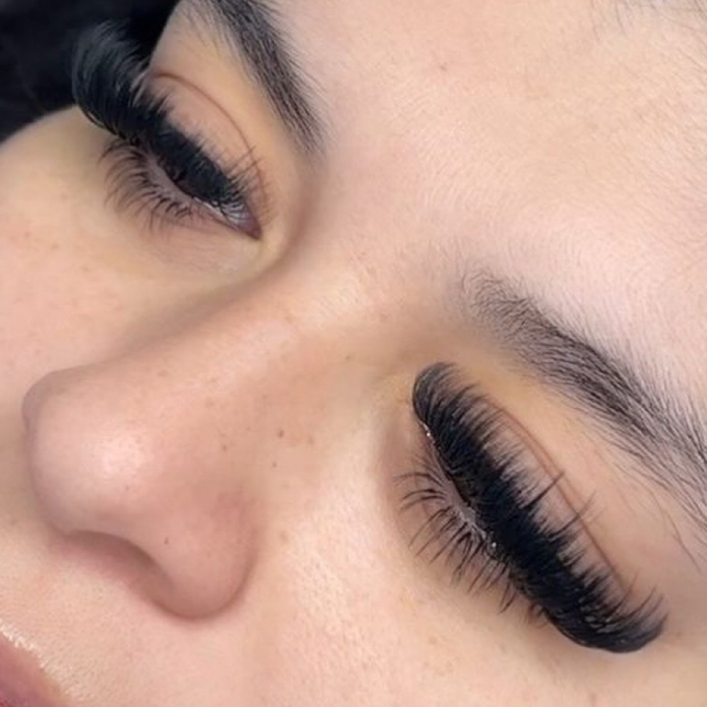 Bottom Lashes at Savage Beautyy in Fresno, CA