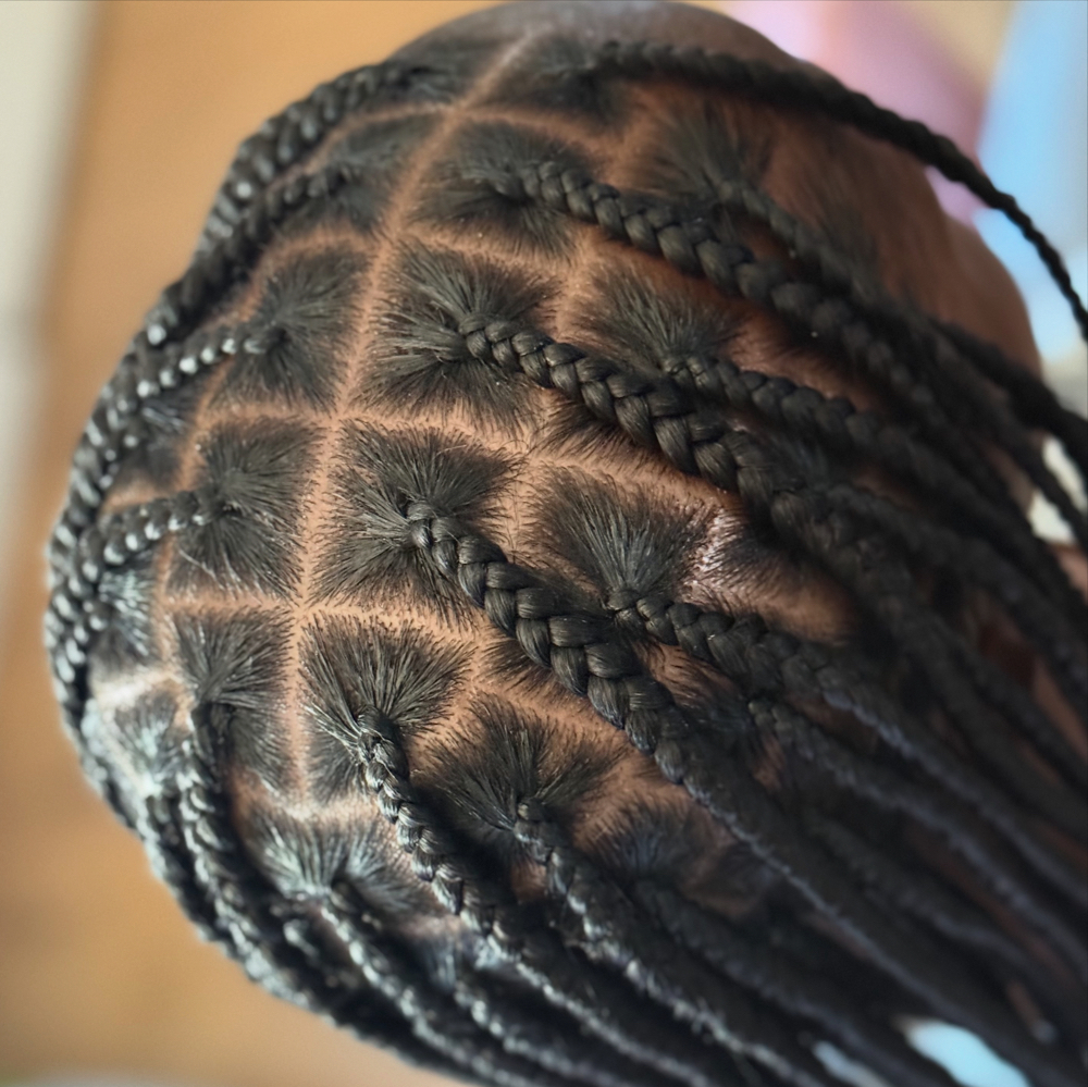Knotless (smedium) at Cali Slayz LLC in Antioch, CA