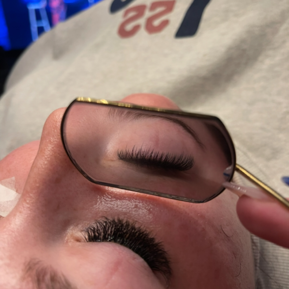Lash Full Set at 865 Lash Lounge & Hair Co. in Alcoa, TN