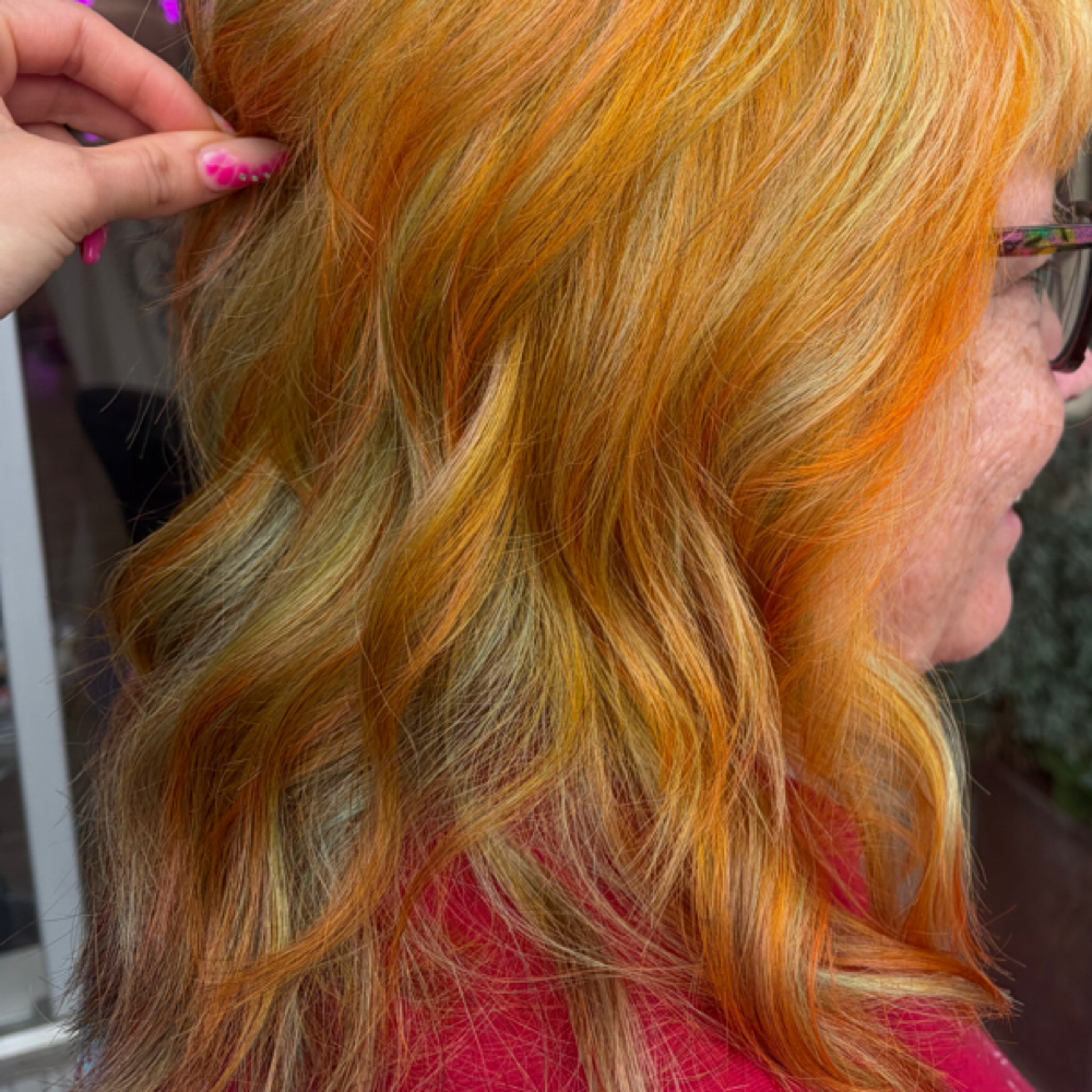 Highlights with vivid/Hayley at Colour Lounge Studio in Walla Walla, WA