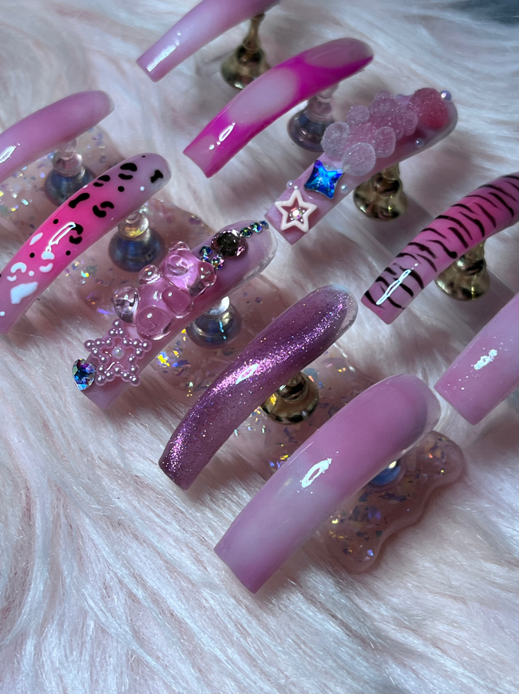 Custom Press Ons