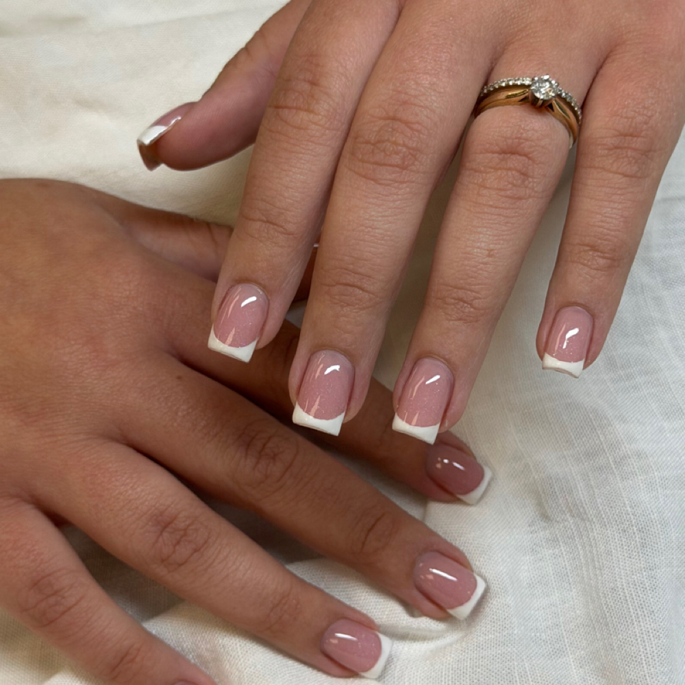 May Special: Acrylic Set W/ Jackie at The Honey House - Nail and Lash Studio in Spring Hill, FL