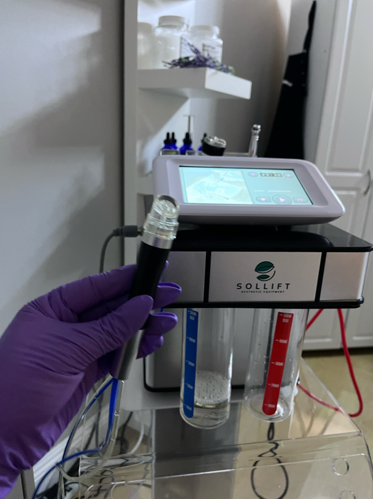 Hydradermabrasion Facial