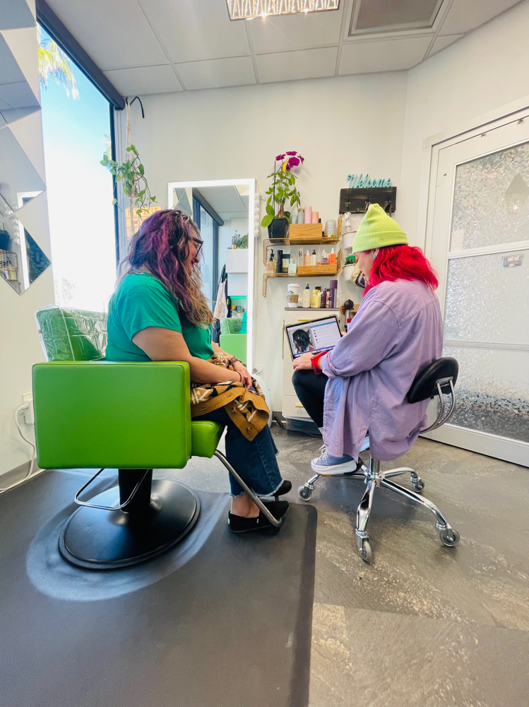 Virtual Color Consultaion