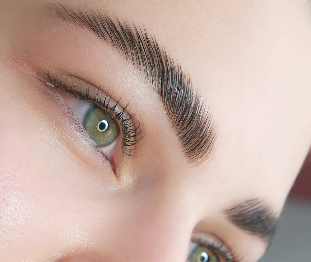 BROW LAMINATION & TINT