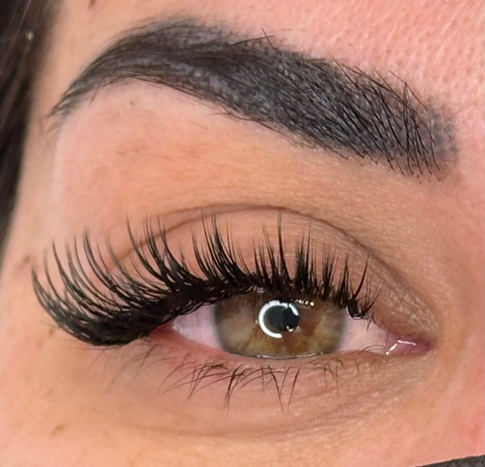 Wet N Wispy Full Set